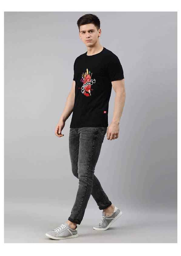 Busy gure Desi Townsmen